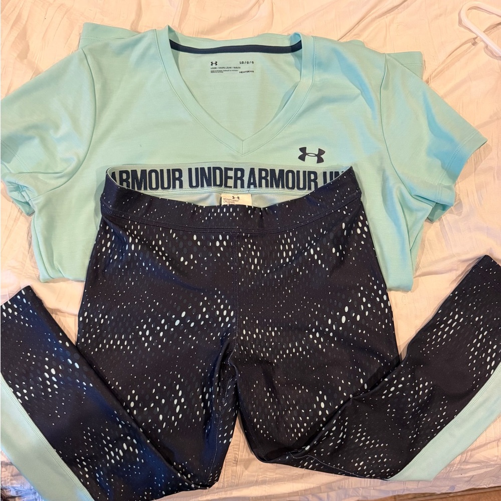 Under Armour Light Green Tee and Dark Leggings Set